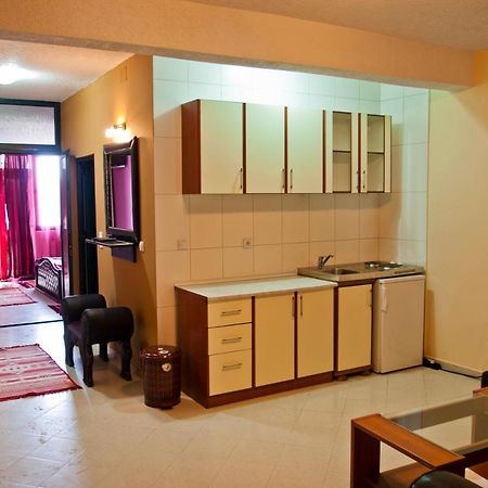 Apartmani Aida Ulcinj Exterior foto