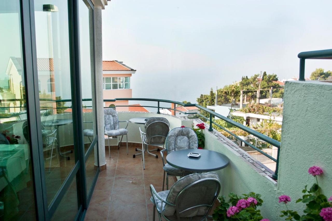 Apartmani Aida Ulcinj Exterior foto